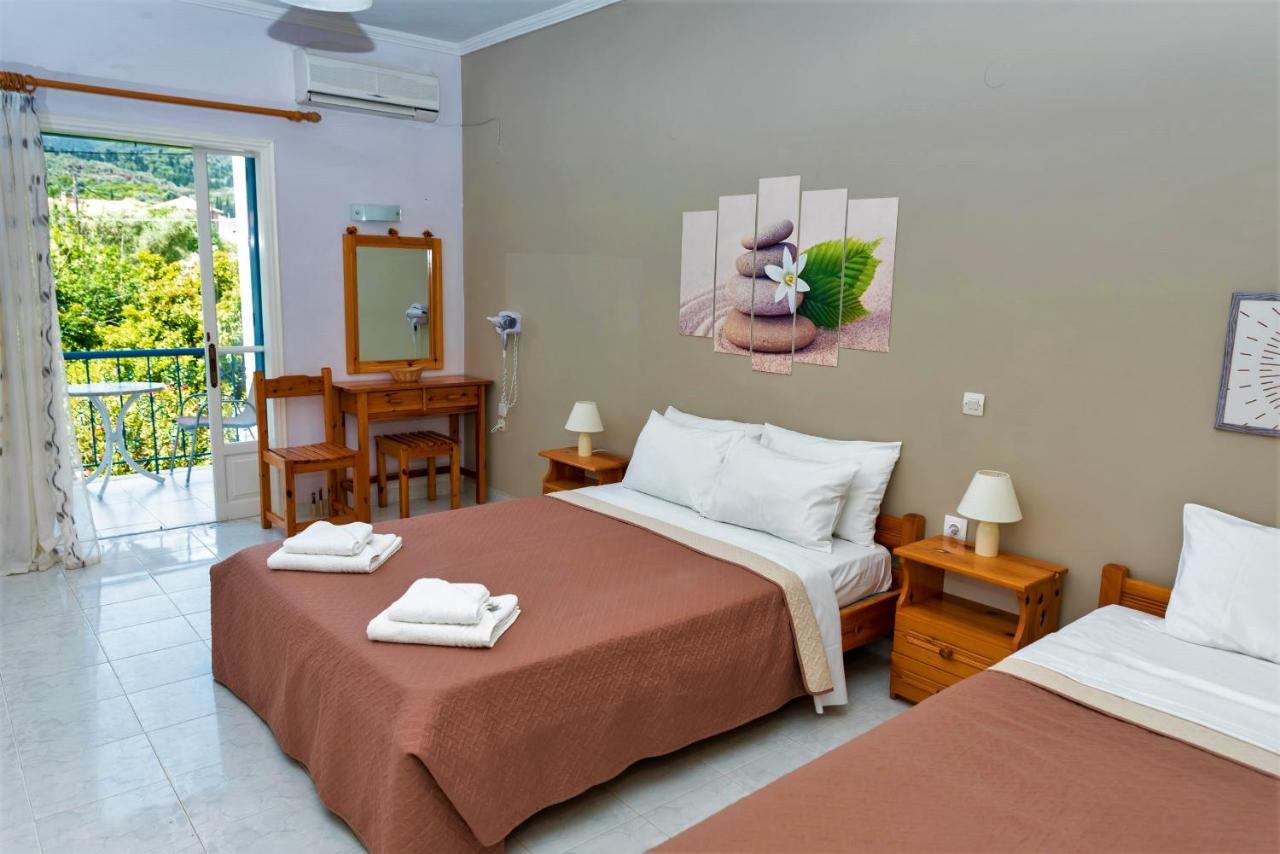 Zois Apartments Nikiana Ngoại thất bức ảnh