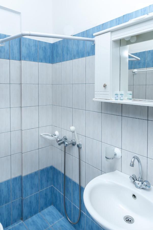 Zois Apartments Nikiana Ngoại thất bức ảnh